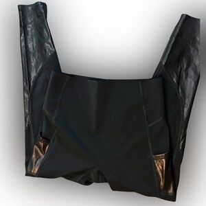 Spanx Black Faux Leather Trim‎ Leggings Size Medium
